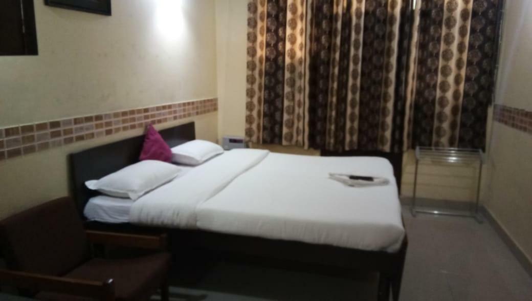 Hotel O Hya'S Homestay Dehradun Exterior photo